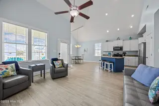 115 E Bogue Boulevard, Atlantic Beach, NC 28512 – photo 13: 18-web-or-mls-IMG_6063