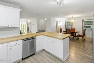 607 Oakwood Avenue, Jacksonville, NC 28546 – photo 20: 607oakwoodave_020