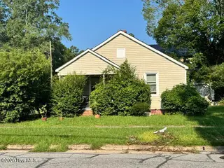 216 E Peyton Avenue, Kinston, NC 28501 – photo 4: IMG_9498
