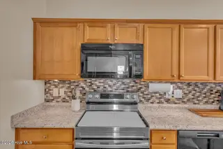 118 Crooked Run Drive, New Bern, NC 28560 – photo 17: 23-DSC01674