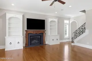 5213 Driftwood Lane, Morehead City, NC 28557 – photo 14: Fireplace with built-ins