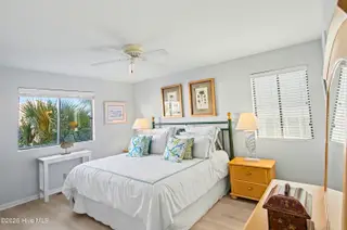 23 Scotland Street, Ocean Isle Beach, NC 28469 — 5-bedroom home, Ocean Isle Beach, NC, photo 14 of 47