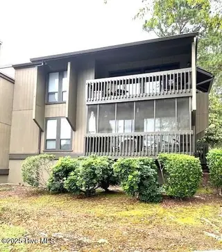250 Sugar Gum Lane 207, Pinehurst, NC 28374 – photo 5: LV207-2