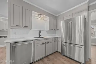 219 Leon Drive, Greenville, NC 27858 — 3-bedroom home in Lake Glenwood, Greenville, NC, photo 10 of 34: 30-web-or-mls-LHV_8200
