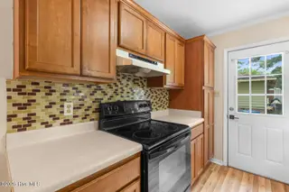 302 Cardinal Road, Jacksonville, NC 28546 – photo 10