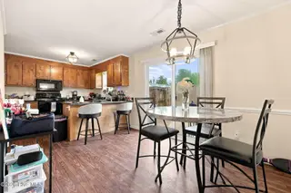 1216 Cross Creek Circle X6, Greenville, NC 27834 – photo 17: 23-web-or-mls-IMG_0017
