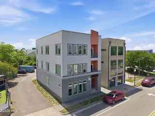 314 Davis Street Unit 301, Wilmington, NC 28401 — 2-bedroom condo in Downtown, Wilmington, NC, photo 18 of 60