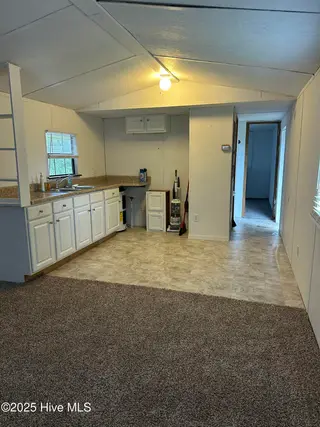 2593 Croomsbridge Road, Burgaw, NC 28425 – photo 9: IMG_1208