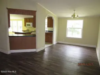 371 Eneas Lanier Road, Chinquapin, NC 28521 — 3-bedroom manufactured home, Chinquapin, NC, photo 3 of 10: IMG_1216