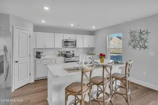 7107 Woodline Drive SW, Sunset Beach, NC 28468 – photo 9: DSC03889