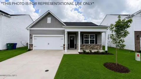 1517 Stone Wood Drive, Winterville
