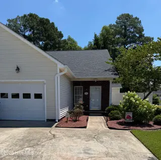2059 Briarwood Drive, Kinston, NC 28501 – photo 3: IMG_4061