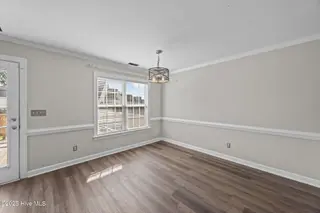 1013 Bristolmoor Drive, Winterville, NC 28590 – photo 7: 16-web-or-mls-BLS_0018