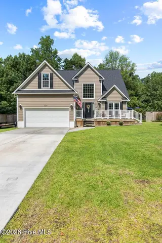 924 Mandarin Trail, Jacksonville, NC 28540 — 3-bedroom home, Jacksonville, NC, photo 2 of 57
