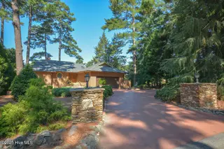 90 Lakewood Drive, Pinehurst, NC 28374 – photo 5: 90LakewoodDr-003