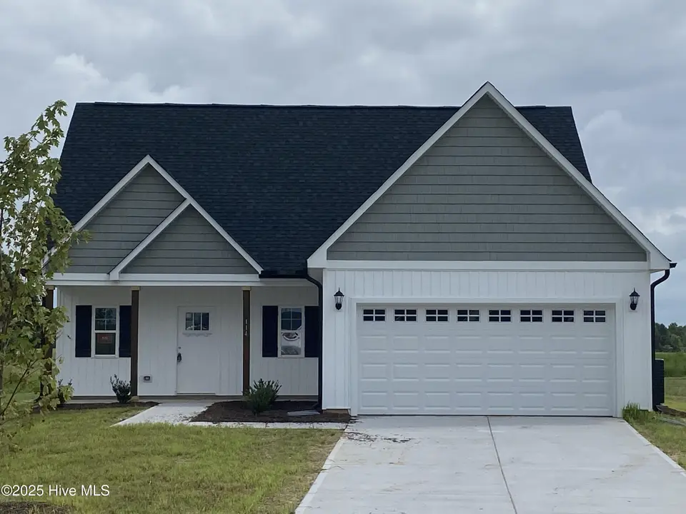 114 Chester Place, Pikeville, NC 27863 – photo 1 of 29: 114 Chester Place - Tolkien