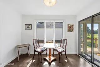 833 Pelican Drive, New Bern, NC 28560 – photo 12: Breakfast Nook