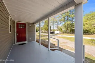 393 Old Vanceboro Road, New Bern, NC 28560 – photo 5: 37-web-or-mls-DSC_8002