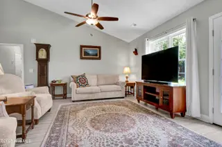 6333 Stapleton Road, Wilmington, NC 28412 — 3-bedroom home in Arrondale, Wilmington, NC, photo 10 of 30