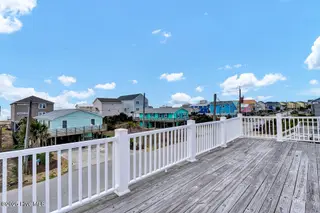 1207 N Topsail Drive, Surf City, NC 28445 – photo 4: 004_p1144498_559