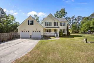 103 Ellis Court, Vanceboro, NC 28586 – photo 3: 3-web-or-mls-0C0A2437