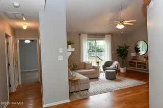 122 Arbor Drive, Greenville, NC 27858 – photo 18: Serene_Nordic_Escape_Style