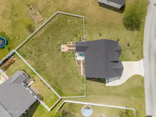 231 Eureka Avenue, Washington, NC 27889 – photo 7: 7-web-or-mls-DJI_20260409131853_0023_D