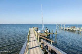1704 Emerald Drive, Emerald Isle, NC 28594 – photo 12: 1704 Emerald Drive