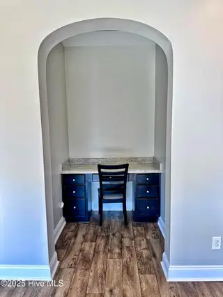 428 Mccall Drive, Jacksonville, NC 28540 – photo 14: Desk/Nook