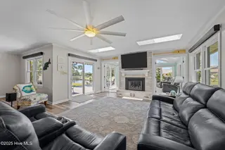 1105 Caracara Drive, New Bern, NC 28560 – photo 17: Living Room
