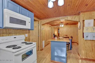 348 Shaw Highway, Rocky Point, NC 28457 — 2-bedroom home, Rocky Point, NC, photo 17 of 29