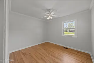 21 Edith Drive, Jacksonville, NC 28540 — 3-bedroom home in Plum Point Estates, Jacksonville, NC, photo 17 of 36: 17-web-or-mls-21 Edith Dr. - Jacksonvill