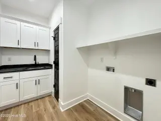 2224 Yawl Street, Elizabeth City, NC 27909 – photo 15: Laundry