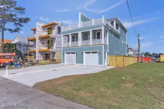 500 N Carolina Avenue 2, Carolina Beach, NC 28428 – photo 4: 6_500 n carolina ave 00003