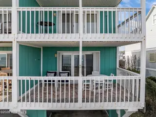 1225 Lake Park Boulevard S 1a, Carolina Beach, NC 28428 – photo 4: 8-web-or-mls-DJI_20260112124856_0805_D