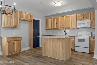 723 N Market Street, Washington, NC 27889 – photo 12: 723 kitchen