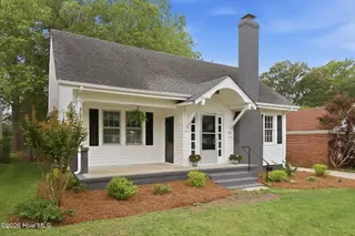 205 E 11th Street, Washington, NC 27889 – photo 2: 3-web-or-mls-IMG_9049