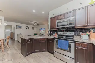 512 Caldwell Loop, Jacksonville, NC 28546 – photo 17: 17KITCHEN