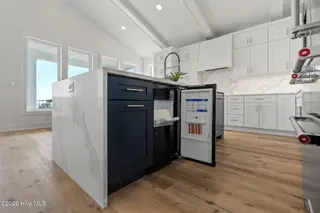 66 E Second Street, Ocean Isle Beach, NC 28469 – photo 13: 8-web-or-mls-7