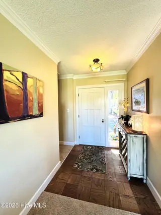 2128 Rivershore Road, Elizabeth City, NC 27909 — 3-bedroom home in Winslow Acres, Elizabeth City, NC, photo 6 of 48: Foyer