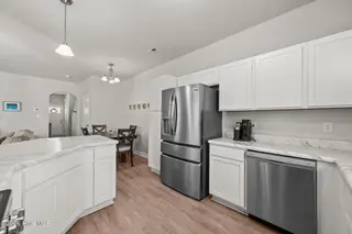 2031 Folkstone Woods Lane, Holly Ridge, NC 28445 – photo 10: Kitchen