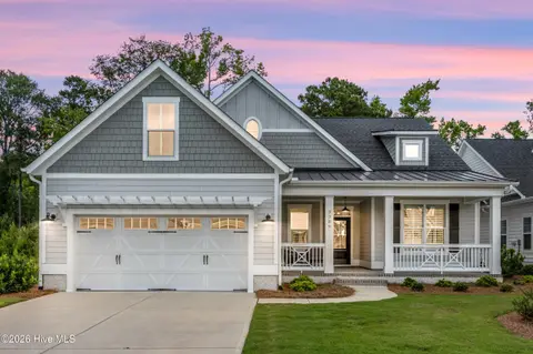 3386 Island Lakes Dr, Oak Island
