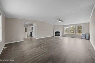 214 Jenkins Road, Jacksonville, NC 28540 — 4-bedroom manufactured home in Heritage Fields, Jacksonville, NC, photo 8 of 44: 4-web-or-mls-214 Jenkins Rd. 3