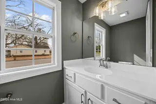 4365 W Pine Street A, Farmville, NC 27828 – photo 10: 29-web-or-mls-IMG_9216