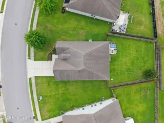 219 Seville Street, Jacksonville, NC 28546 — 4-bedroom home in Carolina Plantations, Jacksonville, NC, photo 10 of 55