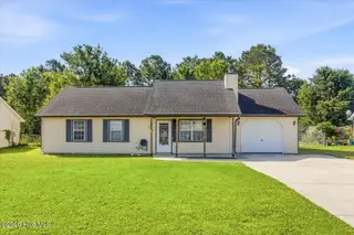 134 Parnell Road, Hubert, NC 28539 – photo 2: 02-Final 134 Parnell Rd-RJREM-5971