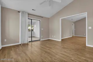 7223 Lounsberry Court, Wilmington, NC 28405 — 3-bedroom home in Covil Estates, Wilmington, NC, photo 16 of 40