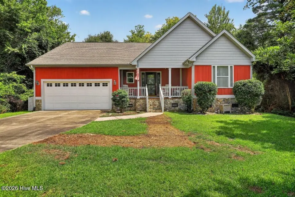 1730 Caracara Drive, New Bern, NC 28560 – photo 1 of 34: Front