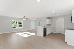 619 Anderson Street, Wilmington, NC 28401 — 3-bedroom home, Wilmington, NC, photo 4 of 36: 25-web-or-mls-DSC01692