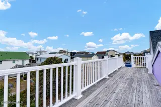 1207 N Topsail Drive, Surf City, NC 28445 – photo 8: 007_p1144523_689
